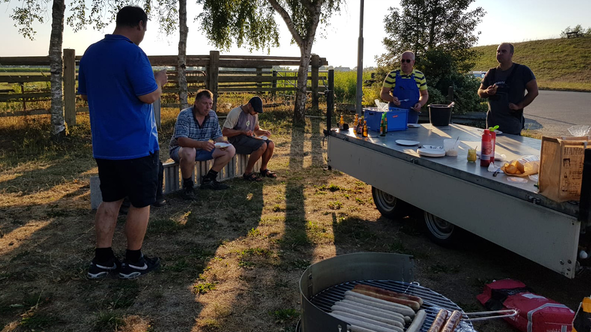 Arbeitsdienst Grillpause RYC